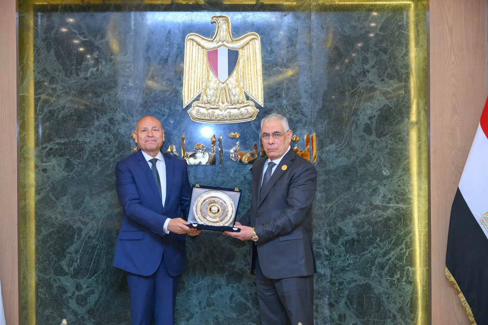 النيابة العامة تشهد احتفالية بمقر مكتب النائب العام مع عدد من كبار مسؤولي الوزارات والجهات المعنية