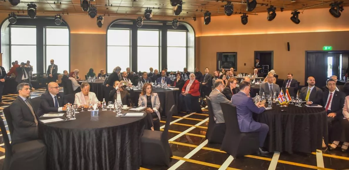 وزير الاستثمار يطلق بوابة إجراءات التجارة الخارجية بالتعاون مع الأونكتاد