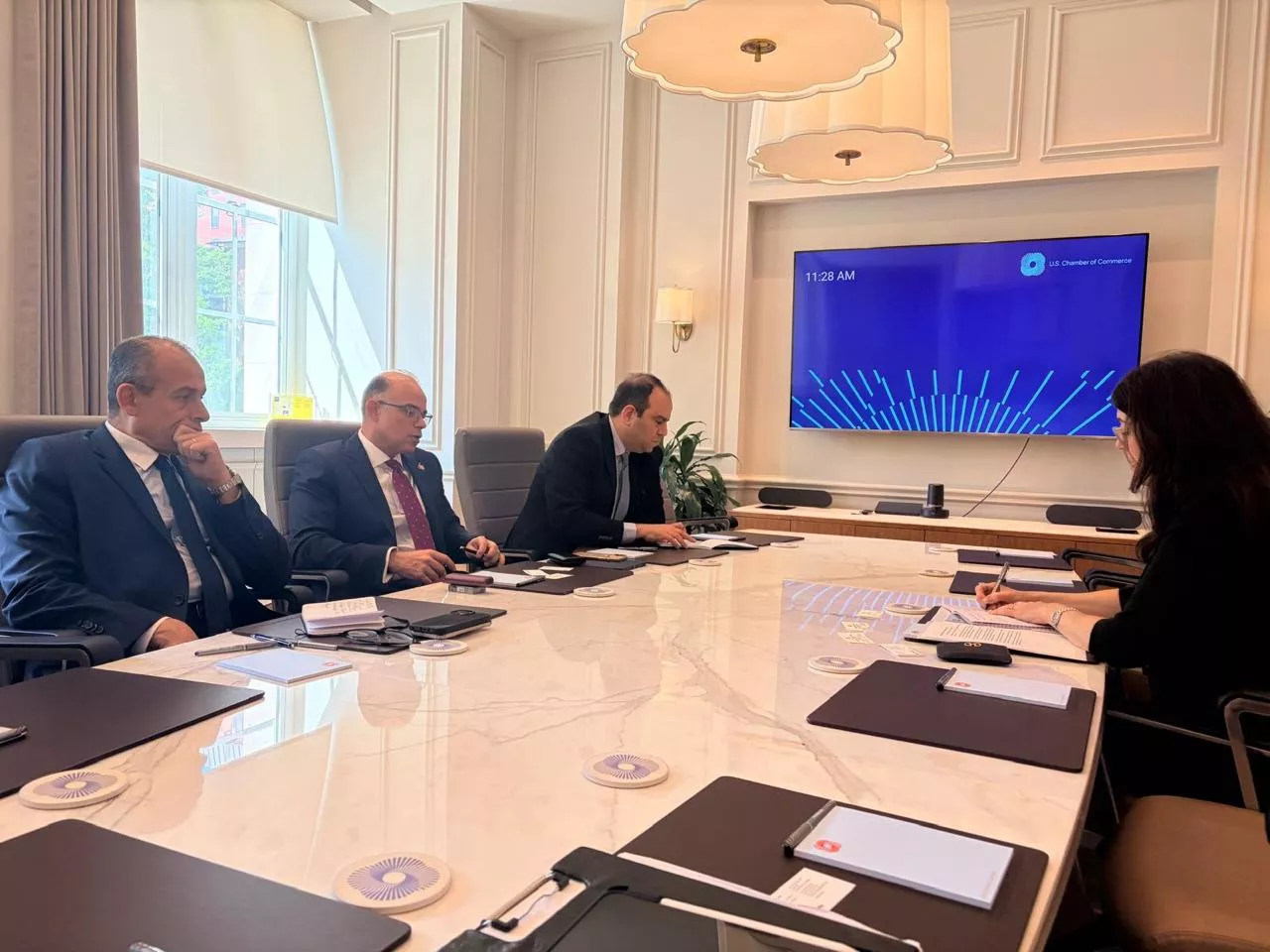 فريد يبحث مع شركة MetLife التأمين الرقمي بالسوق المصري