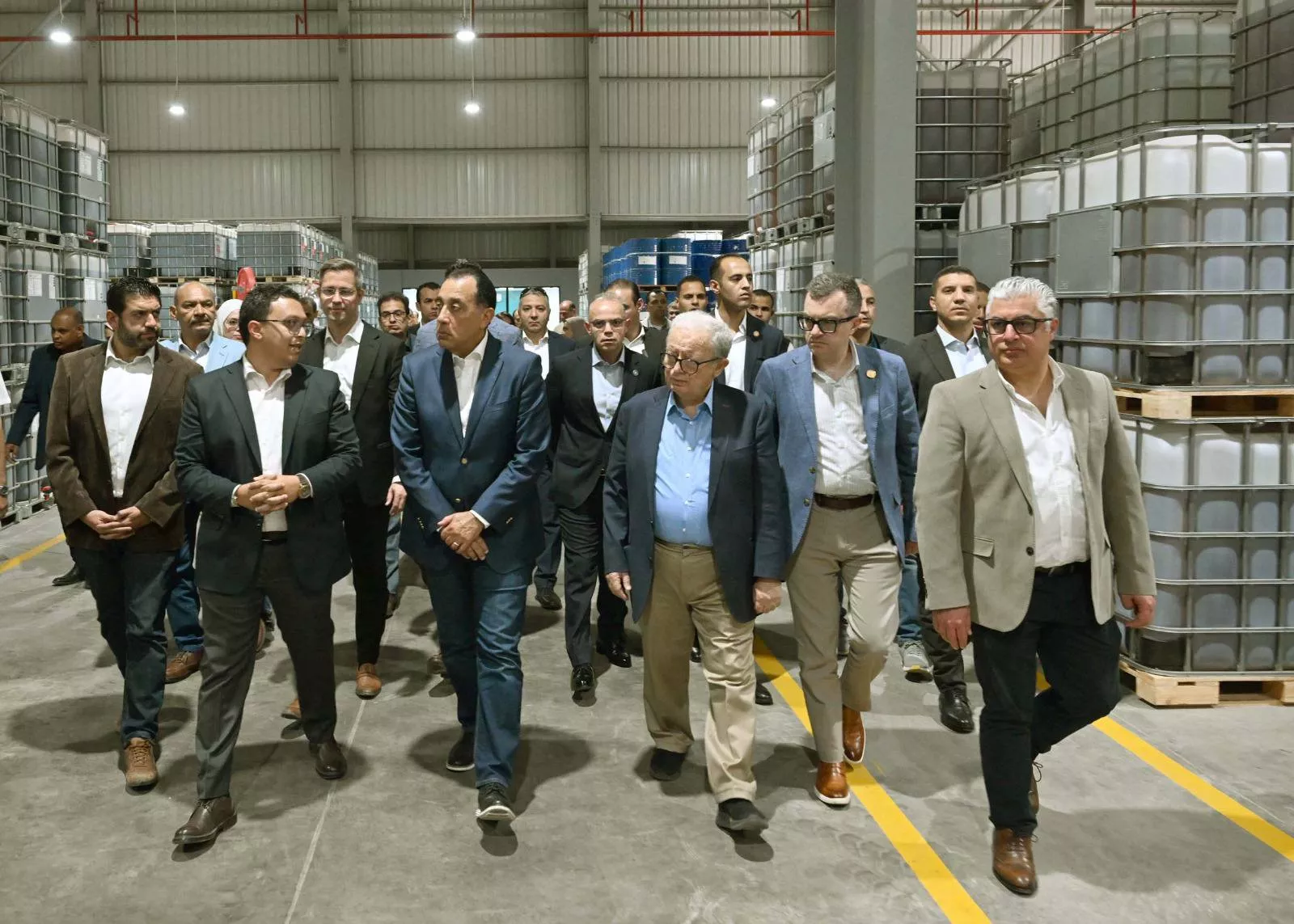 رئيس الوزراء يفتتح مصنع بيرل بولي يوريثان