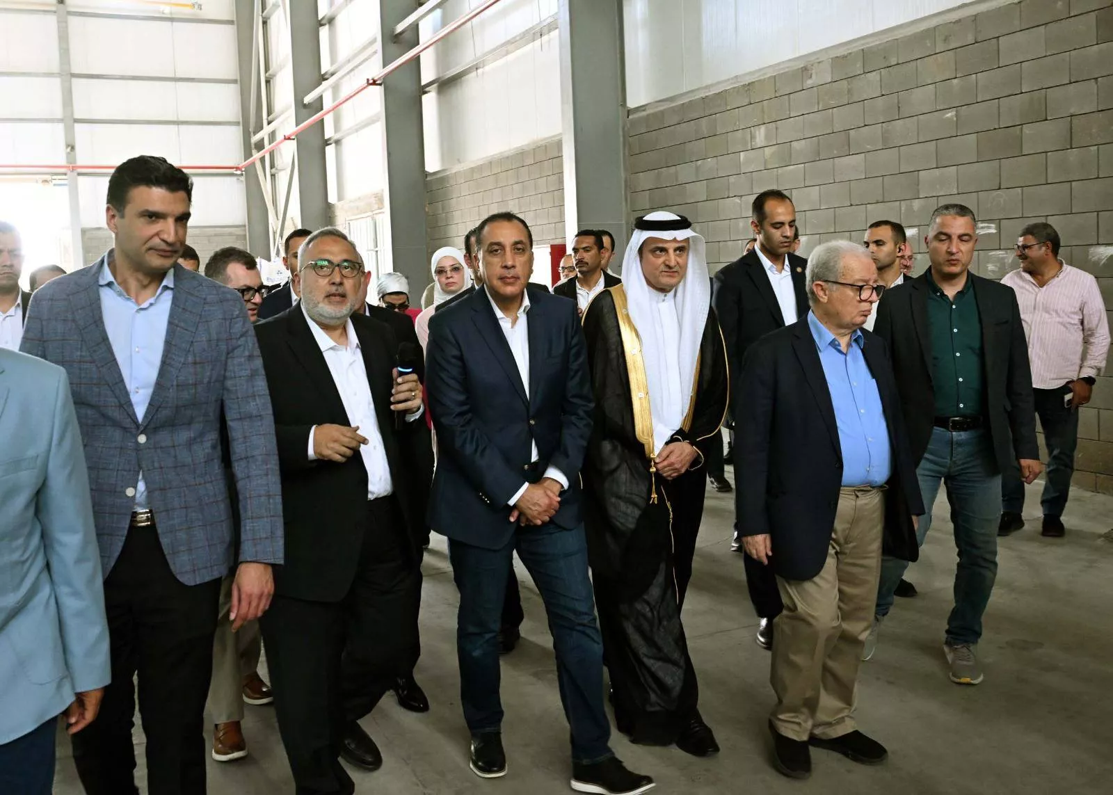 رئيس الوزراء يفتتح مصنع شركة بوريكس للزجاج المحدودة