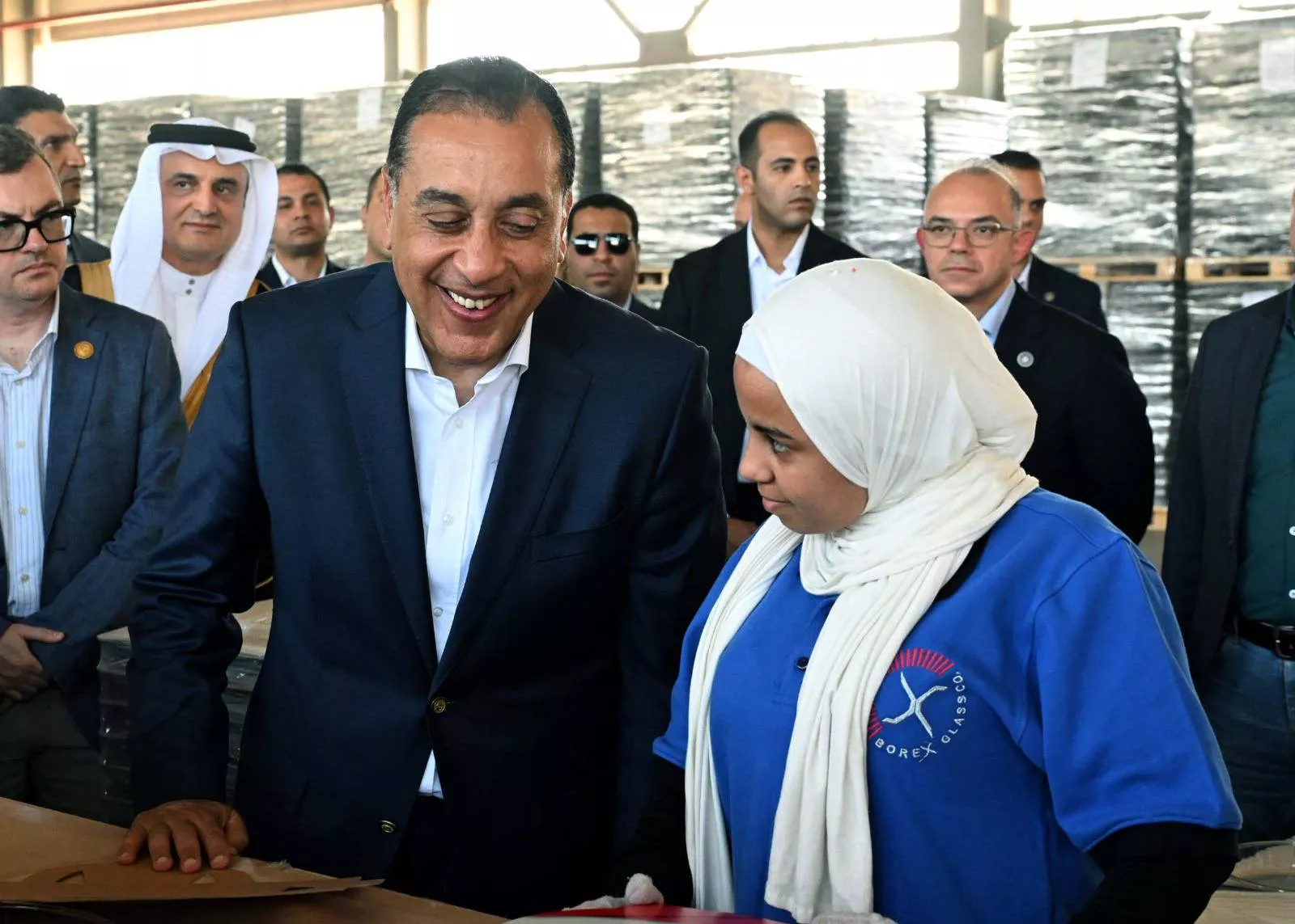 رئيس الوزراء يفتتح مصنع شركة بوريكس للزجاج المحدودة