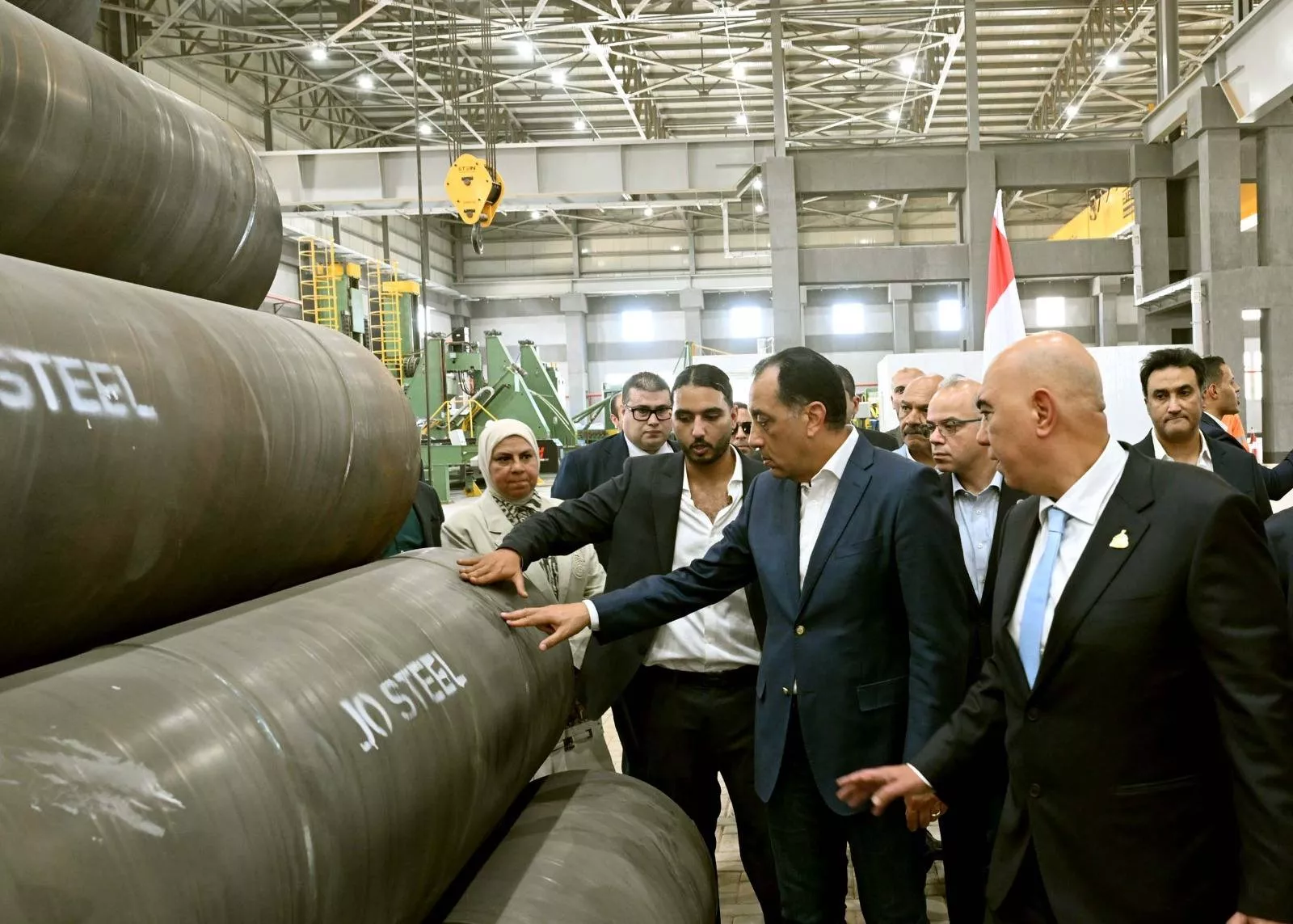 رئيس الوزراء يفتتح مصنع جو ستيل