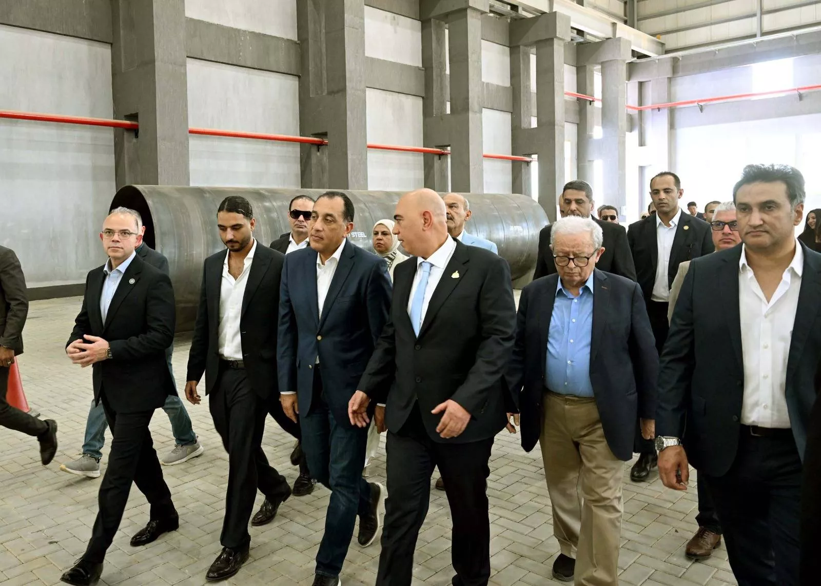 رئيس الوزراء يفتتح مصنع جو ستيل