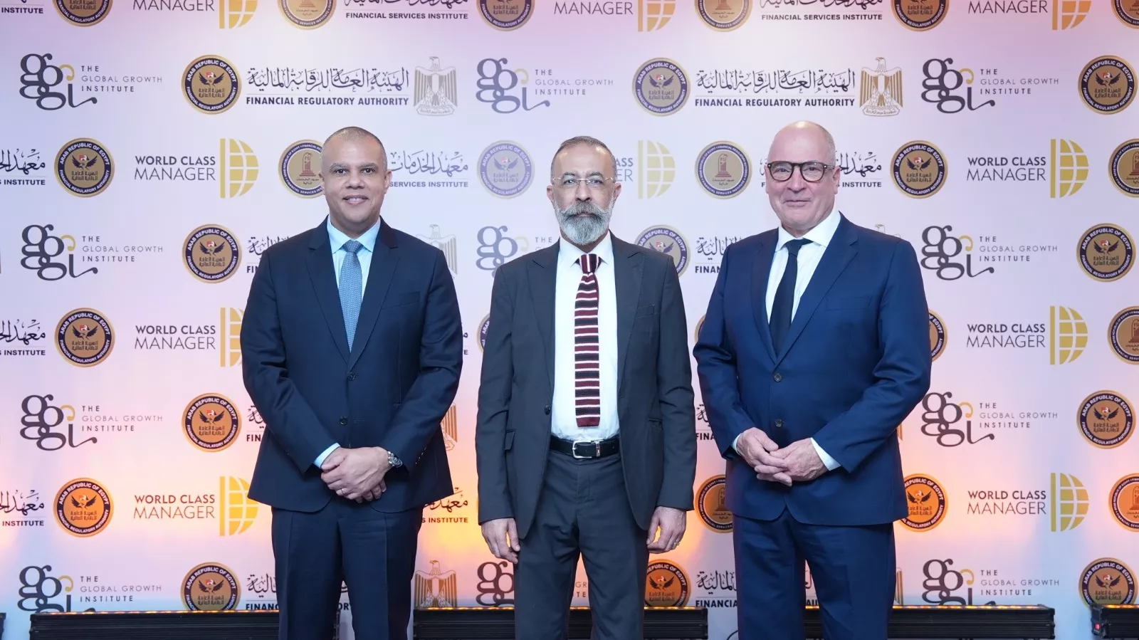 الرقابة المالية تنظم حلقة نقاشية حول «قيادة المستقبل