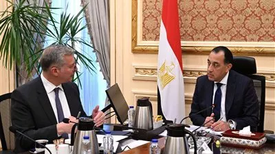 رئيس الوزراء يتابع خطط تأمين إمدادات الوقود لقطاع الكهرباء خلال فصل الصيف