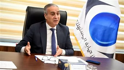 جهاز حماية المستهلك يضبط مخزنًا لتصنيع المبيدات الزراعية من مواد مجهولة بالجيزة