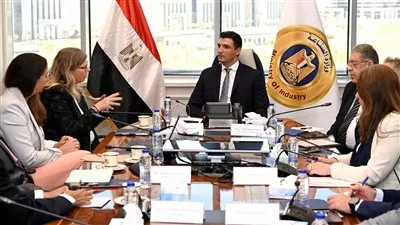 «فولكس فاجن» تتعاون مع «إجا» لتصنيع السيارات الكهربائية في شرق بورسعيد