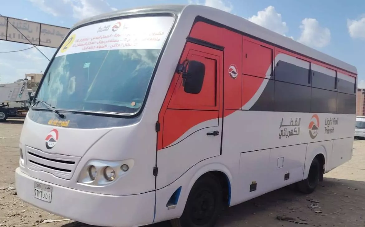 القطار الكهربائي الخفيف