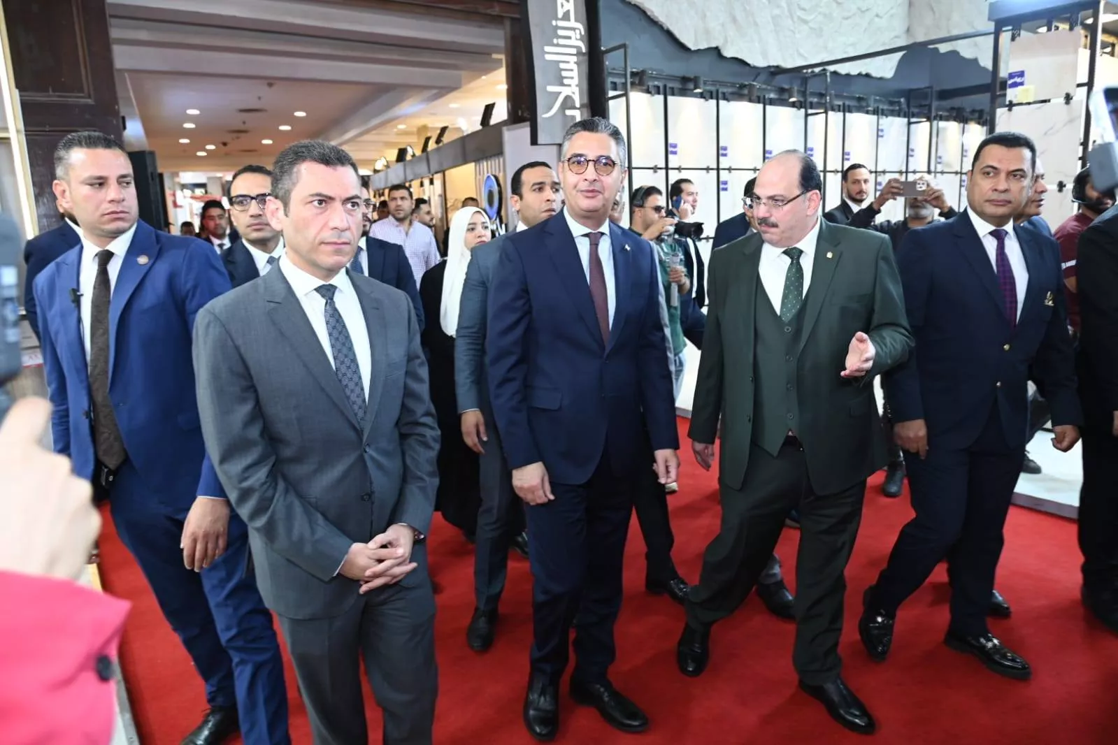 وزير التموين يفتتح معرض سيراميكا ماركت & هوميكس