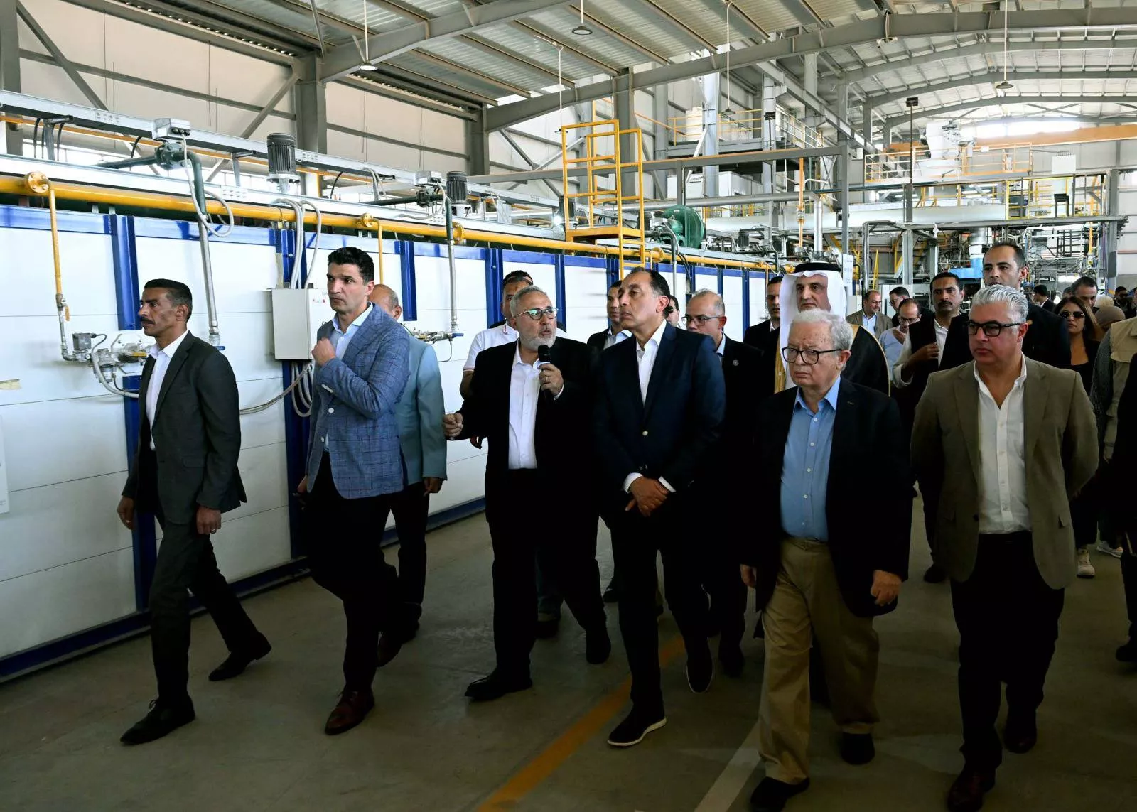 رئيس الوزراء يفتتح مصنع شركة بوريكس للزجاج المحدودة