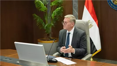 مصر تعلن تراجع مستحقات شركات البترول الأجنبية إلى 714 مليون دولار
