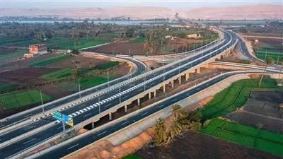 «النقل» تقرر تحصيل رسوم مرور بطريق محور ديروط