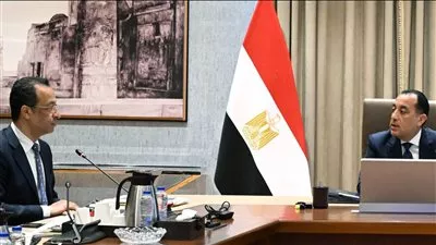 رئيس الوزراء يتابع الموقف التنفيذي للمبادرة الرئاسية «الرواد الرقميون»