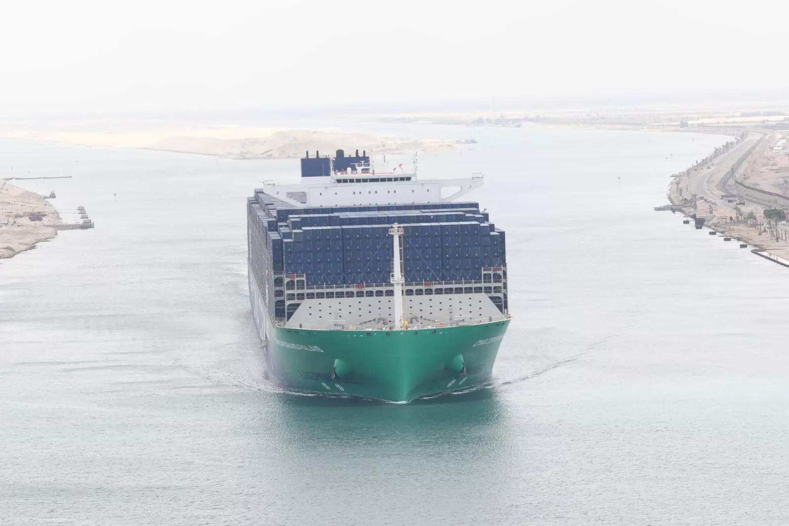 سفينة الحاويات العملاقة CMA CGM GRAND PALAIS
