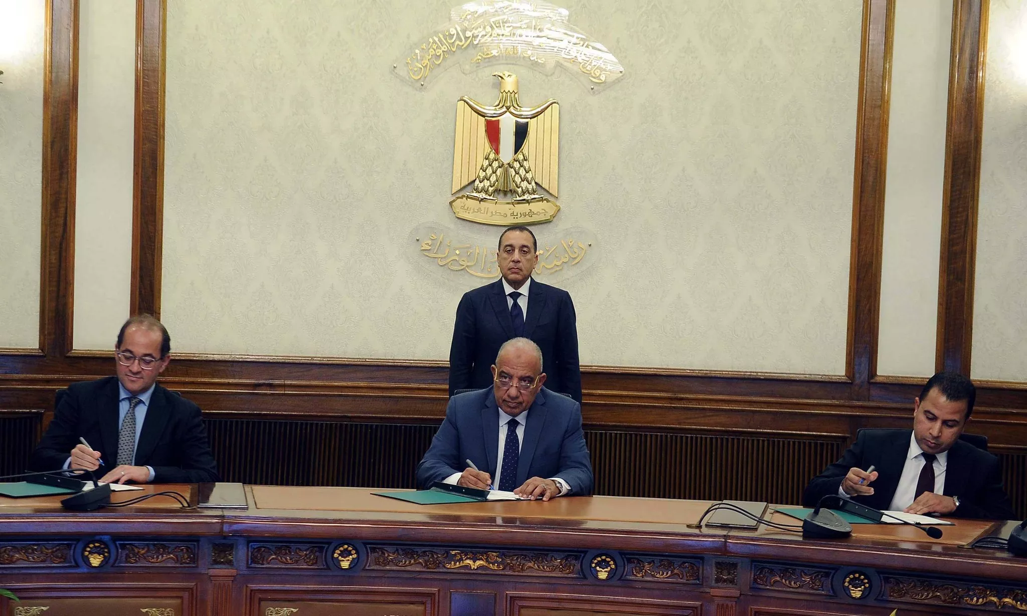 بروتوكول اتفاق بين شركة تحيا مصر ووزارتى الكهرباء والمالية