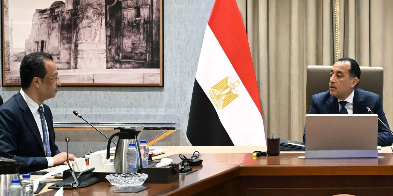 رئيس الوزراء يتابع الموقف التنفيذي للمبادرة الرئاسية الرواد الرقميون