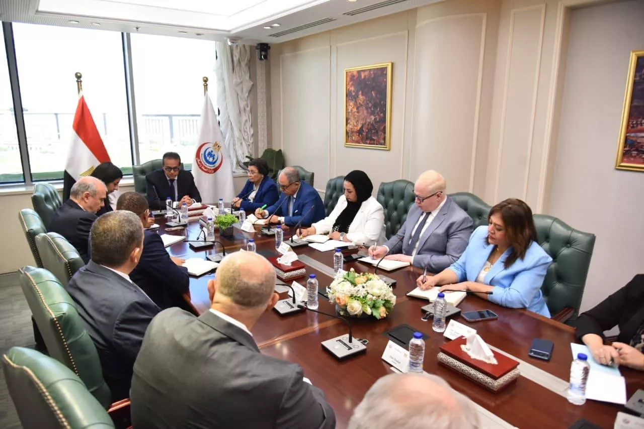 وزير الصحة يبحث تعزيز التعاون مع البنك الدولي ومؤسسة التمويل الدولية