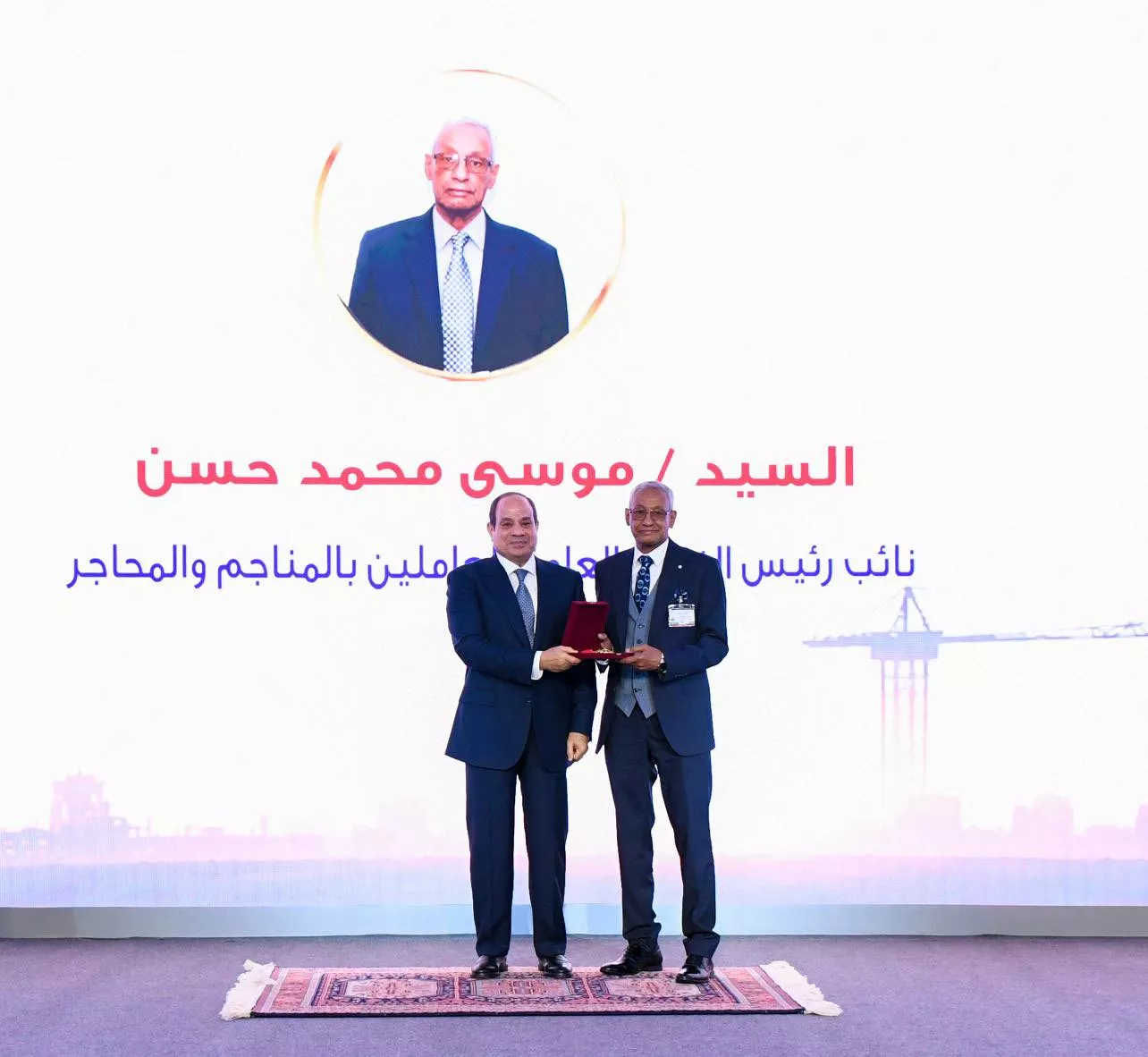 الرئيس السيسي يشارك في احتفال عيد العمال