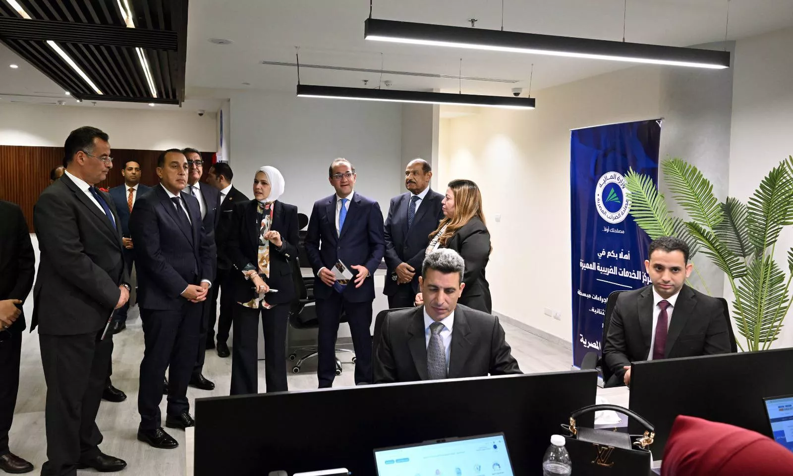 رئيس الوزراء يفتتح أول مركز للخدمات الضريبية المميزة بالقاهرة الجديدة
