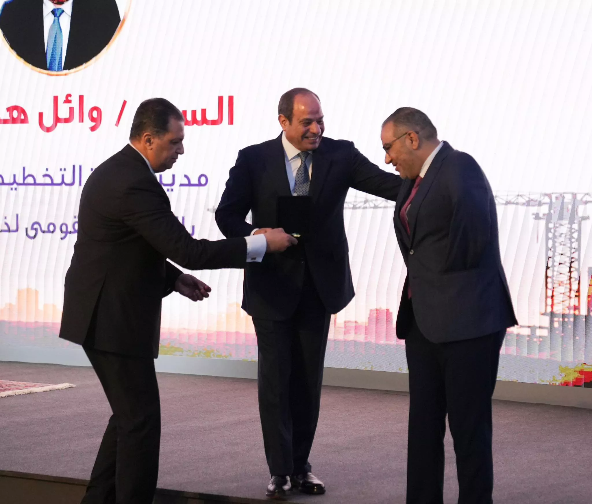 الرئيس السيسي يشارك في احتفال عيد العمال