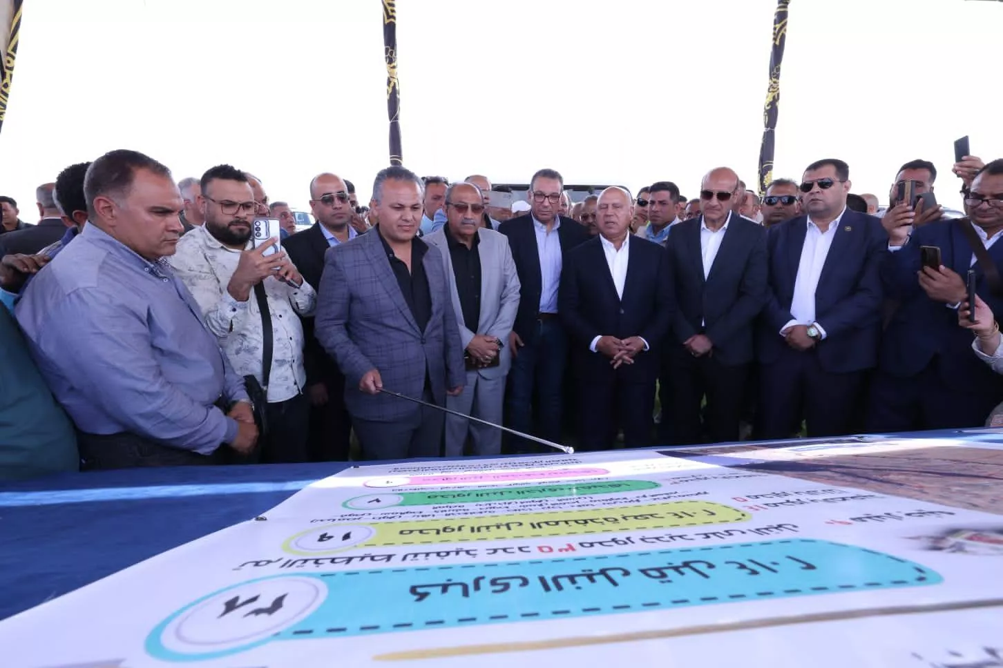 وزير النقل يشهد تشغيل المرحلة الأولى من محور الفشن التنموي