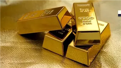 الذهب ينخفض متأثراً بمخاوف التضخم مع تعثر محادثات أمريكا وإيران