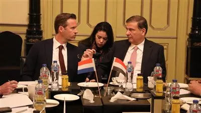 مباحثات مصرية - هولندية لتوطين تكنولوجيا إنتاج التقاوي والزراعة الذكية