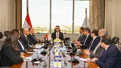 وزير «التموين» يتابع مستجدات منظومة كارت الخدمات الحكومية الموحد