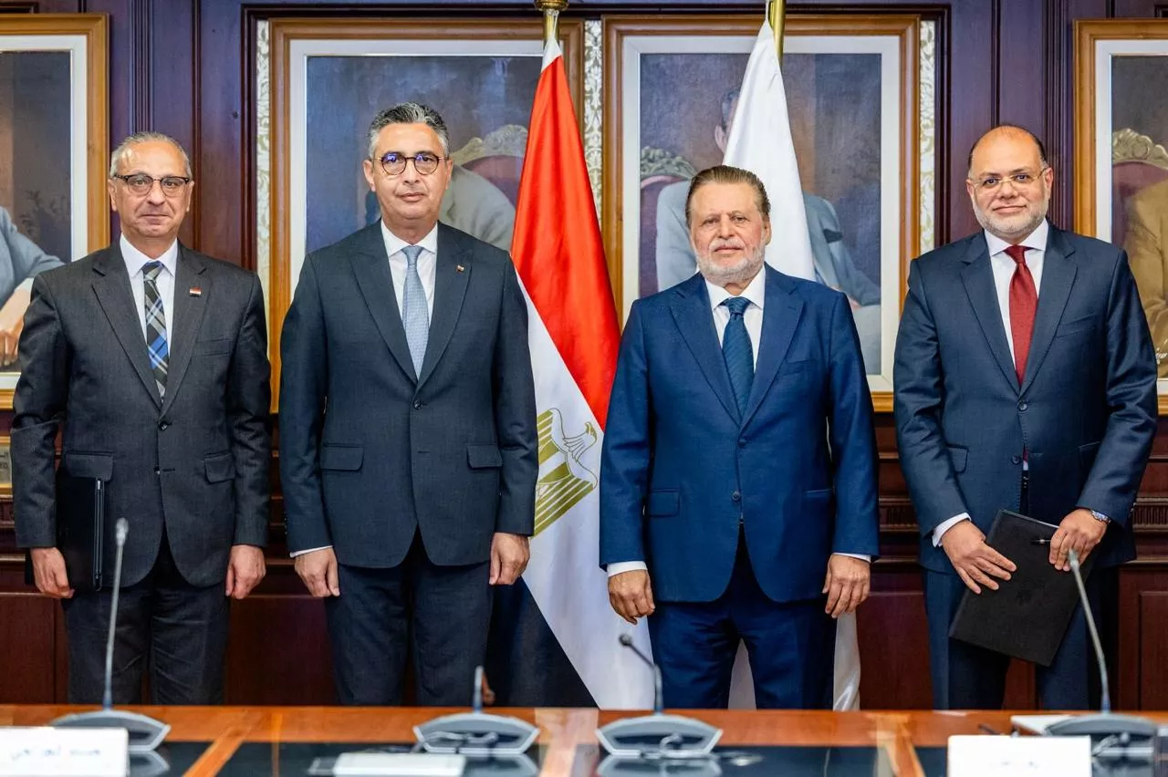 توقيع بروتوكول تعاون بين البنك المركزي ووزارة التموين