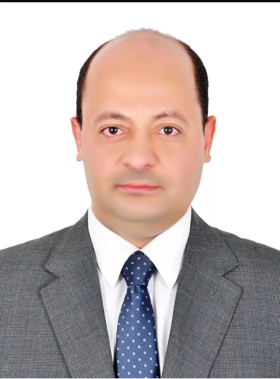 سعيد عرفه مساعدًا للوزير لشئون عقود الاستثمار