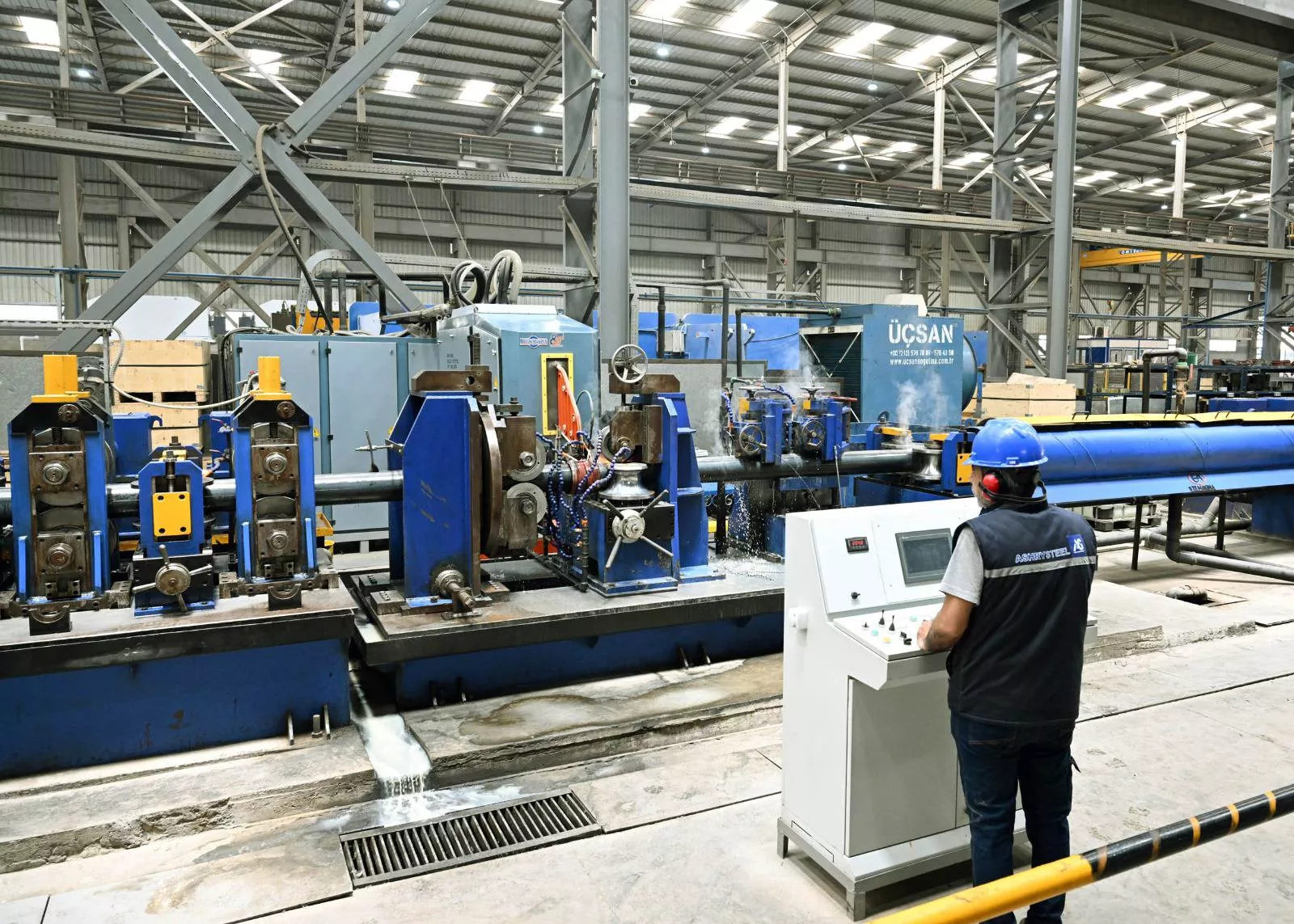 رئيس الوزراء يفتتح مصنع شركة جالفا للصناعات الهندسية بالسادس من أكتوبر