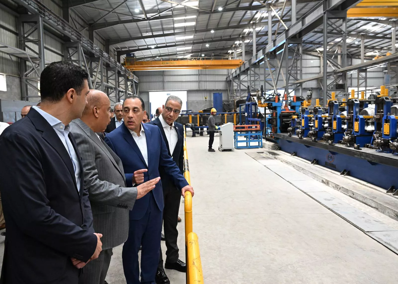 رئيس الوزراء يفتتح مصنع شركة جالفا للصناعات الهندسية بالسادس من أكتوبر