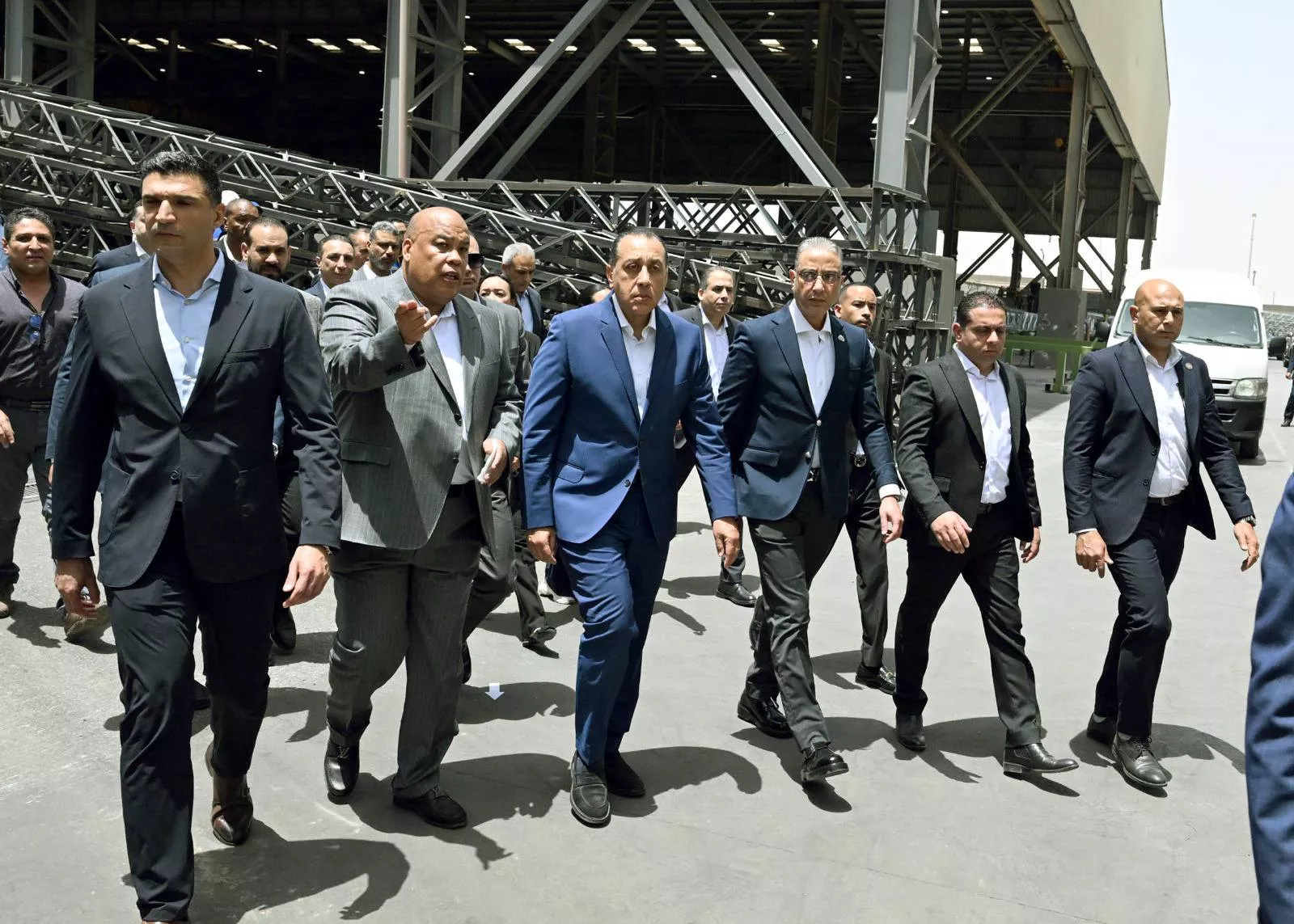 رئيس الوزراء يفتتح مصنع شركة جالفا للصناعات الهندسية بالسادس من أكتوبر