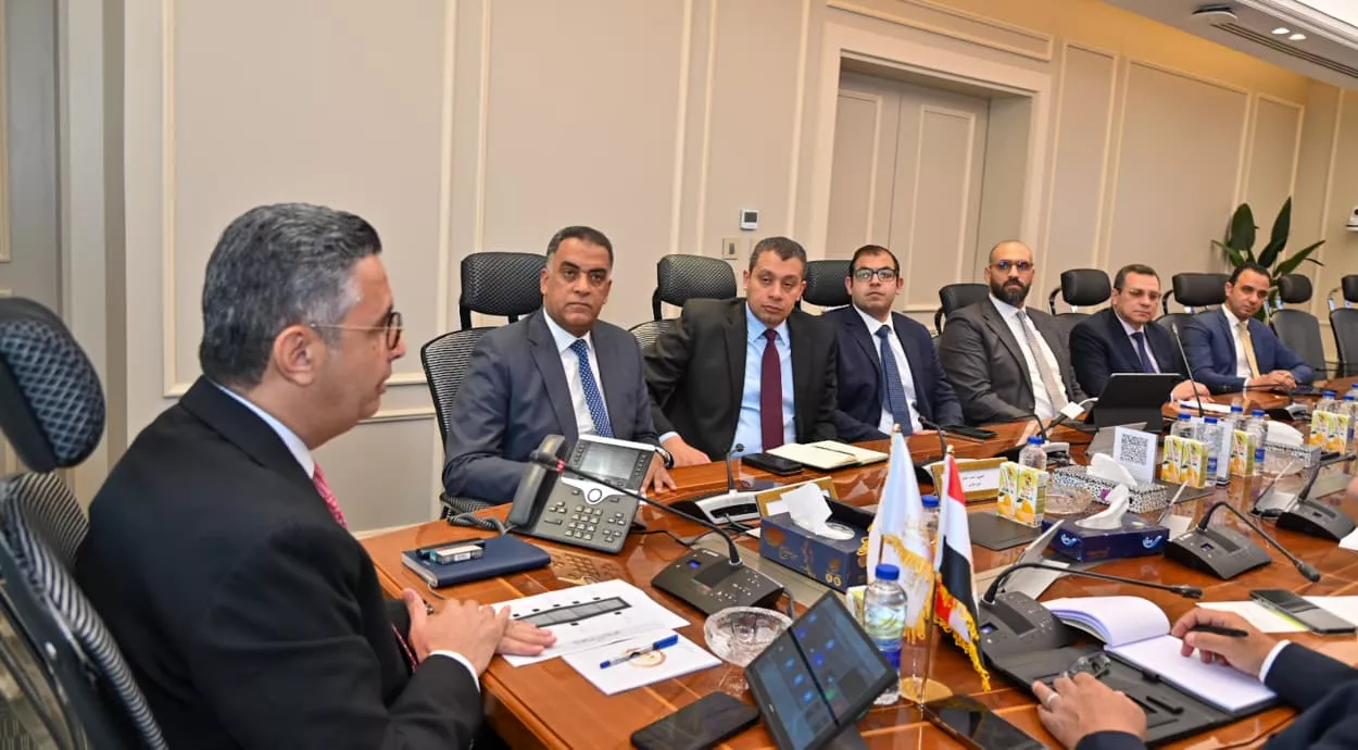 وزير التموين يتابع منظومة كارت الخدمات الحكومية الموحد