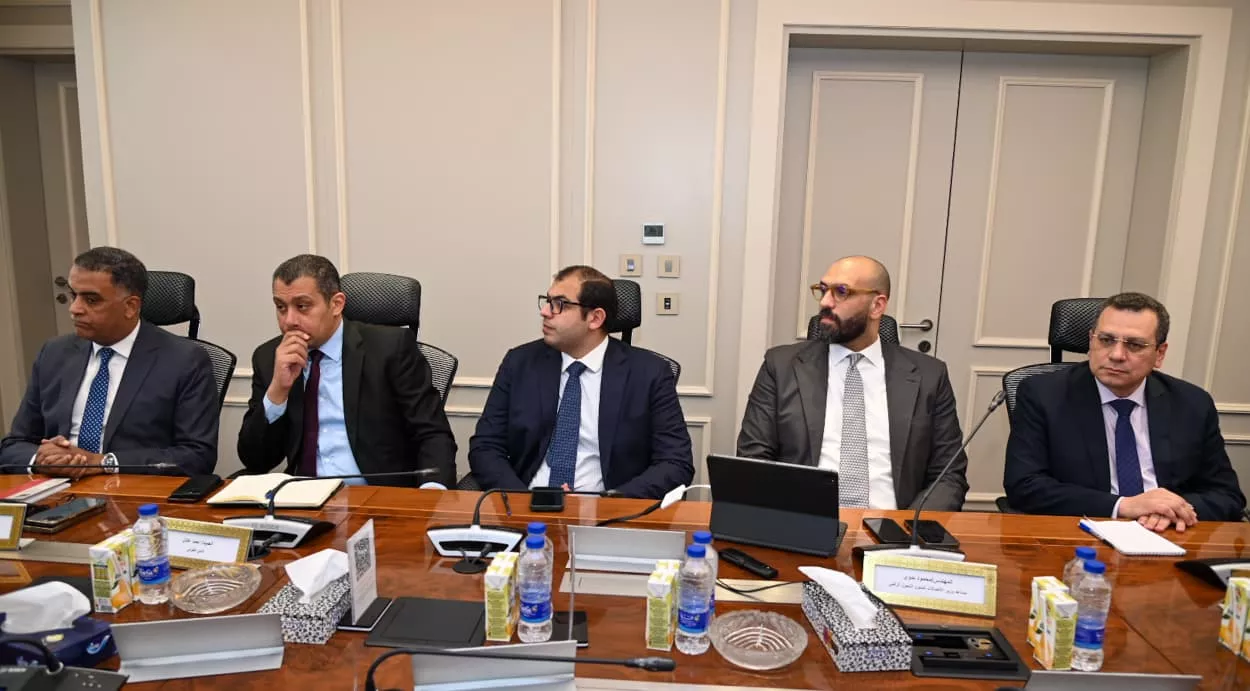 وزير التموين يتابع منظومة كارت الخدمات الحكومية الموحد