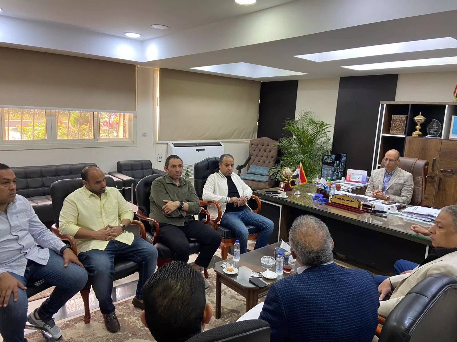 وزيرة الإسكان تتابع توفيق أوضاع أراضي الشروق والعبور الجديدة