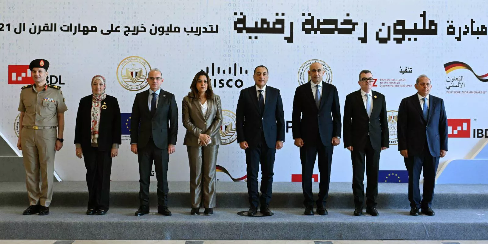 رئيس الوزراء يشهد احتفالية صندوق تطوير التعليم لإطلاق مبادرة المليون رخصة دولية