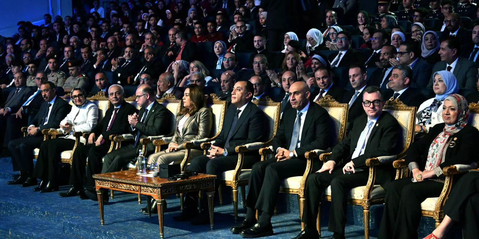 رئيس الوزراء يشهد احتفالية صندوق تطوير التعليم لإطلاق مبادرة المليون رخصة دولية