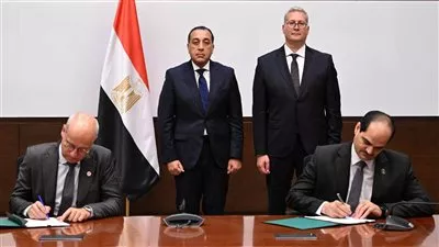 مصر تتعاون مع «توتال إنرجيز» في استكشاف الغاز الطبيعي غرب البحر المتوسط