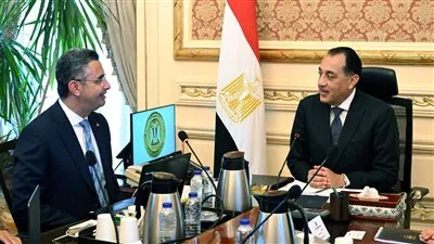 رئيس الوزراء يتابع جهود توفير السلع واللحوم استعدادًا لاستقبال عيد الأضحى