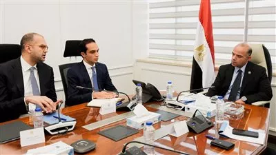 وزير «الاستثمار» يبحث خطط «DPI» للتوسع وضخ استثمارات جديدة في مصر
