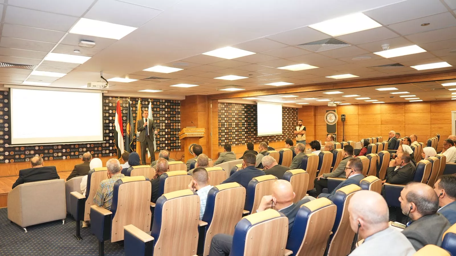 الرقابة المالية تعقد ورشة عمل لتعزيز القدرات الإدارية لصناديق التأمين الخاصة