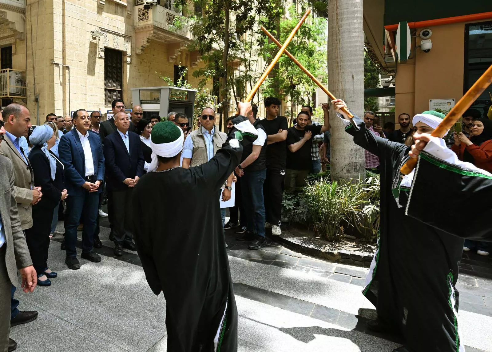 رئيس الوزراء يشهد تدشين مبادرة شارع الفن