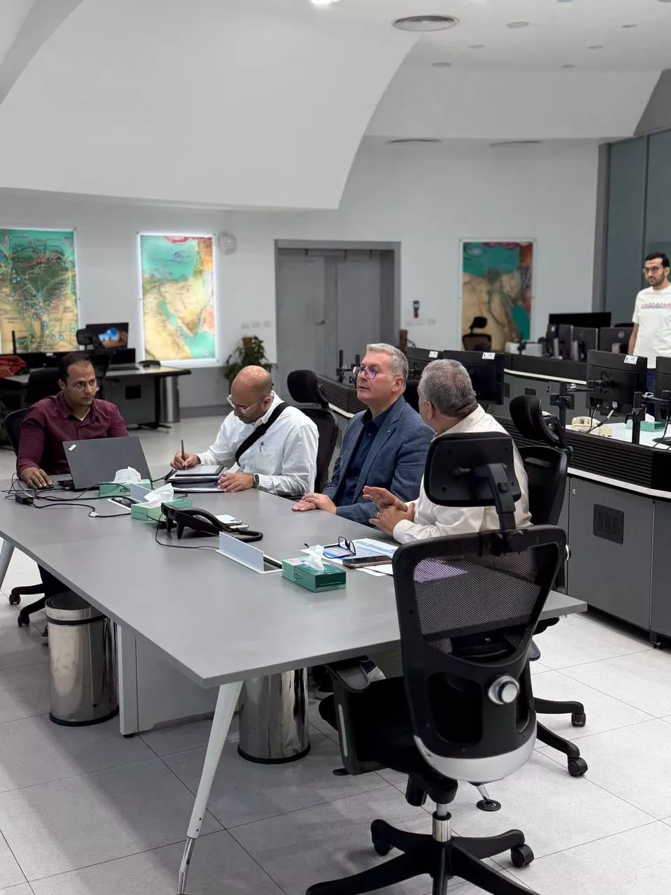 وزير البترول يتابع انتظام وجاهزية الشبكة القومية للغاز 