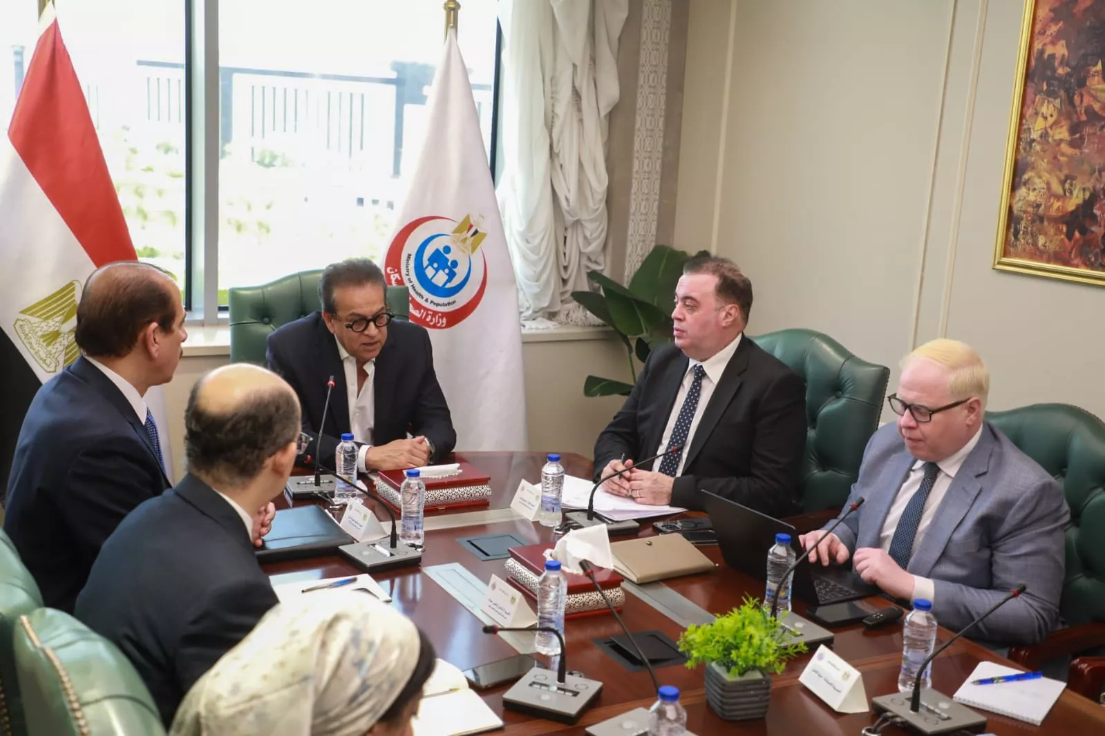 وزير الصحة يناقش مقترح حملة وطنية لرفع الوعي بالأمراض غير المعدية