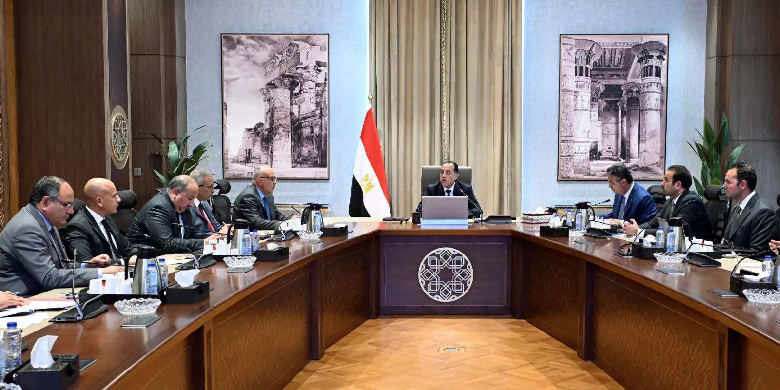 مدبولي يتابع مستجدات جهود تطوير صناعة السكر في مصر