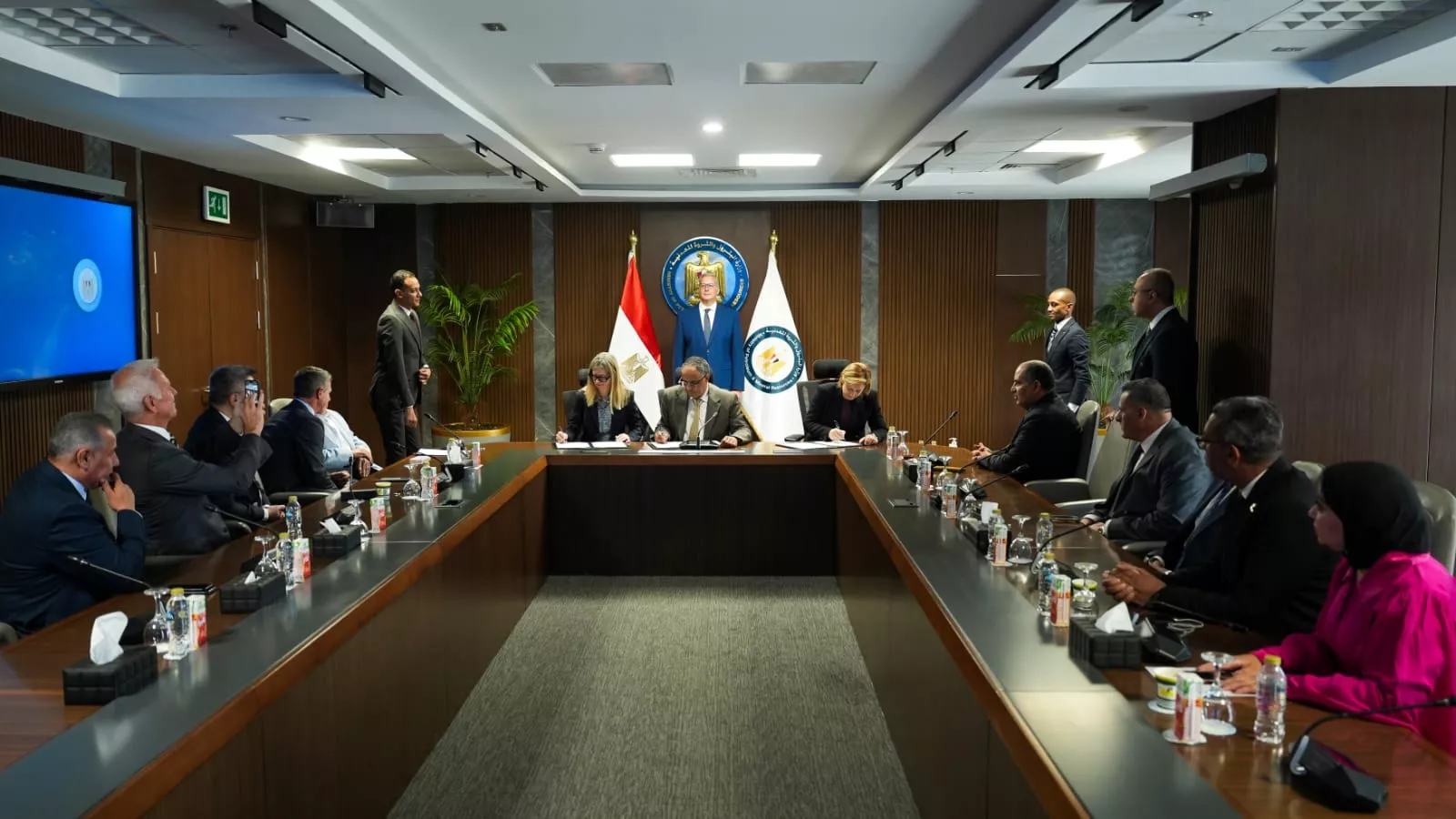 توقيع اتفاقية جديدة للتوسع في البحث والإنتاج بمنطقة بدرالدين