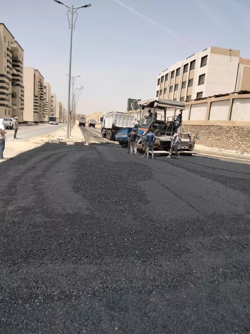 الإسكان تتابع تنفيذ وحدات سكن لكل المصريين بالمدن الجديدة