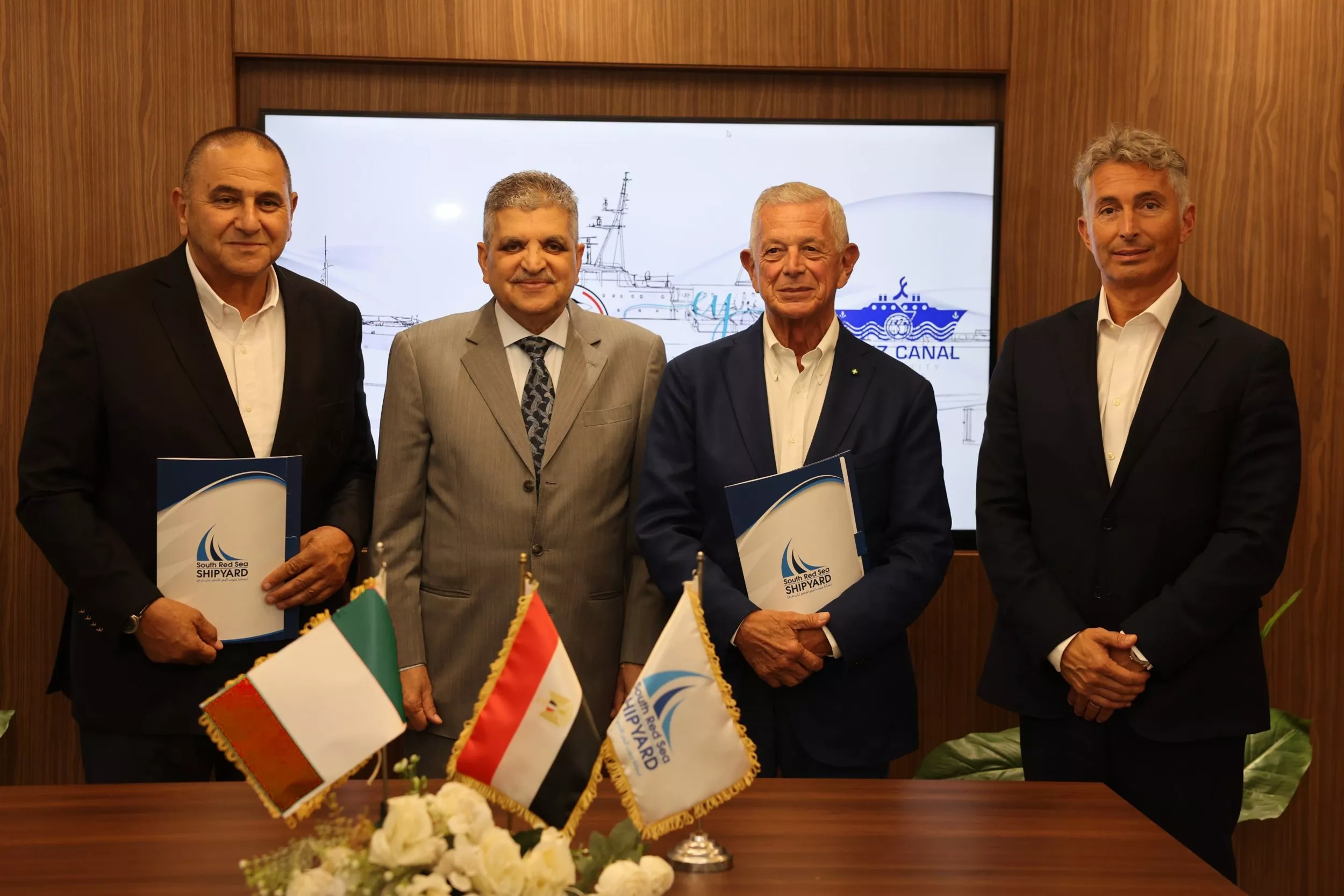 توقيع عقد بين شركة قناة السويس ومجموعة NERI الإيطالية